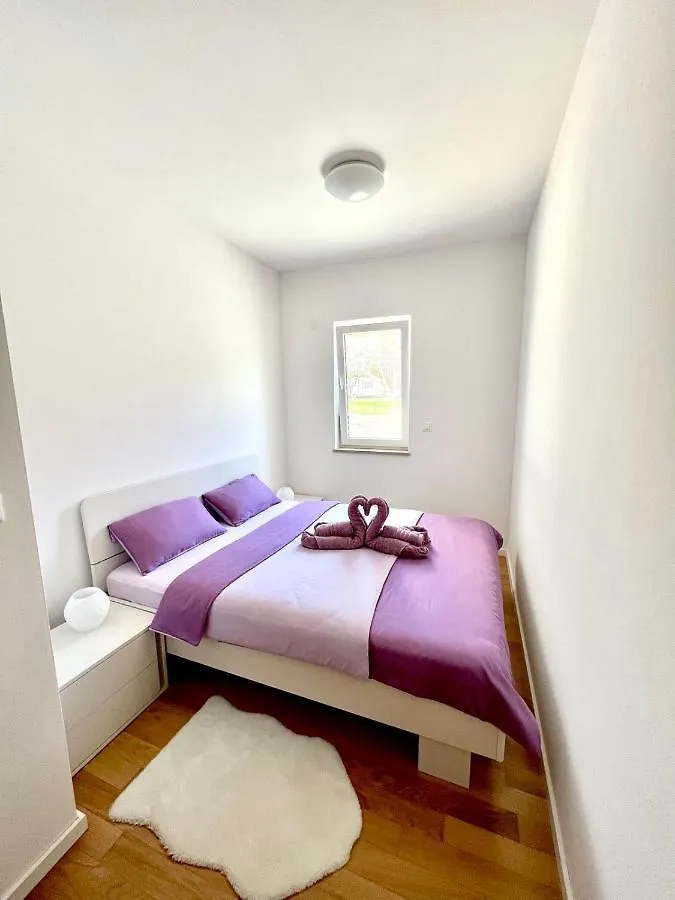 Apartment Luna Banjole