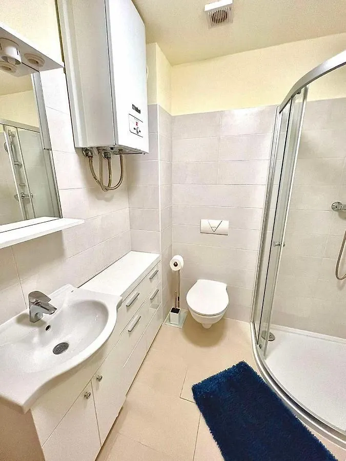 Apartment Luna Banjole 0*,